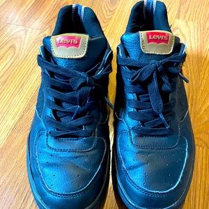 Mens Levi’s Sneakers, Size 10US